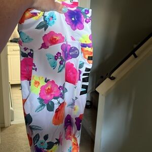 Pink Victoria Secerts white ultimate leggings sz L NWOT